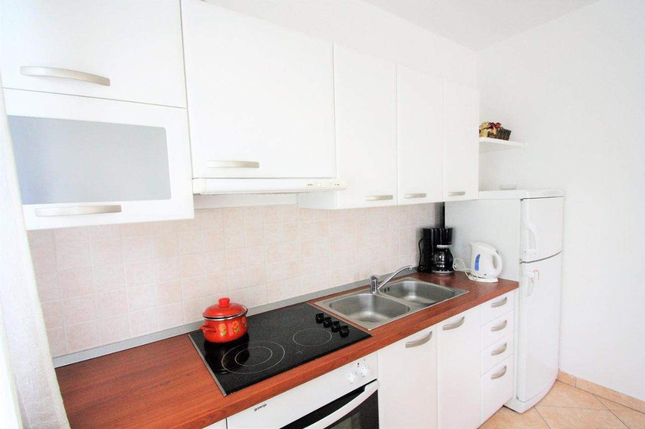 Apartment Mendikovic 포레치 외부 사진